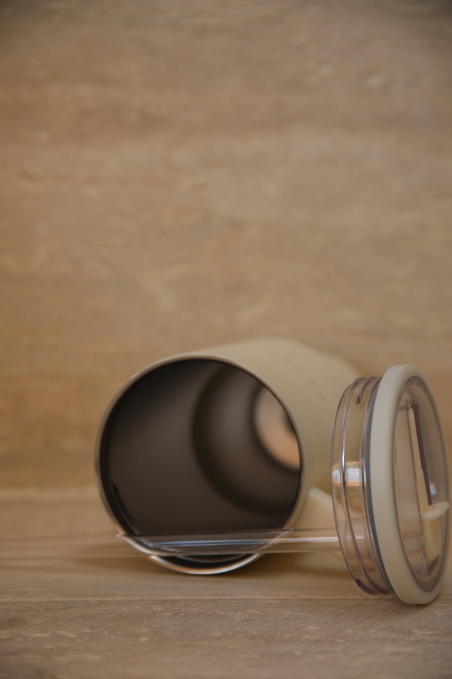 HYDRO SIPS Travel Tumbler - Vanilia