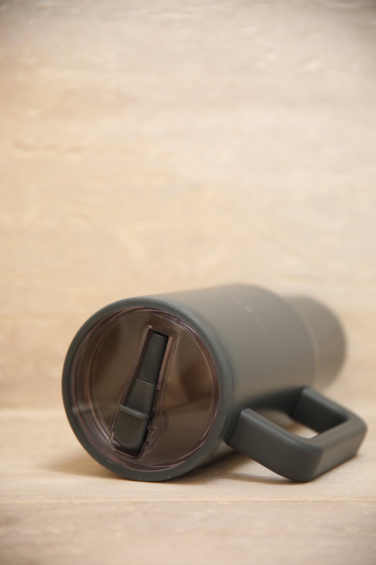 HYDRO SIPS Travel Tumbler - Szürke