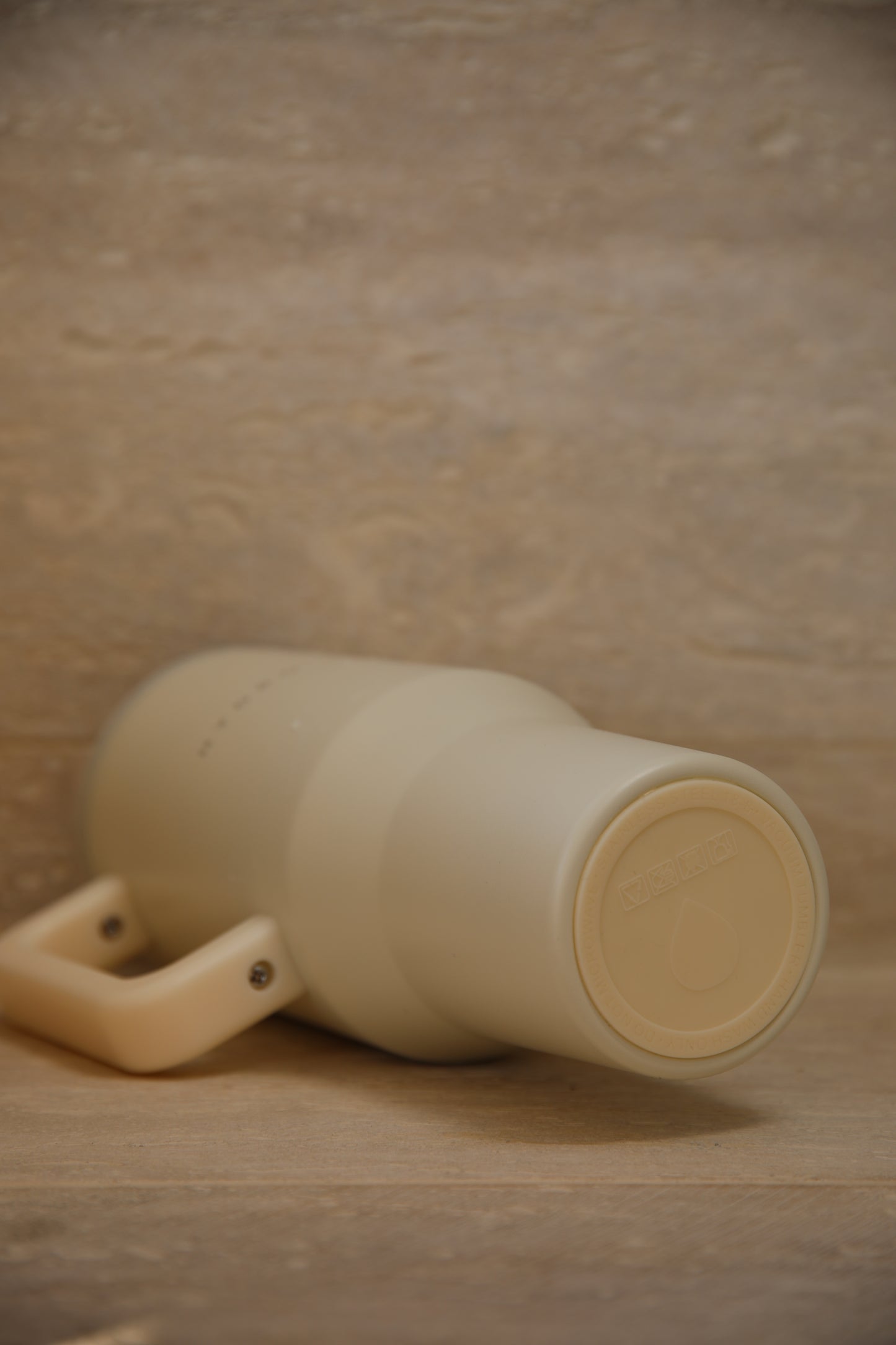 HYDRO SIPS Travel Tumbler - Vanilia